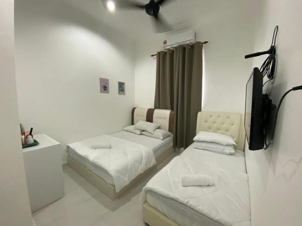 Dsinggahpcb Guest House Kota Bharu Exterior photo